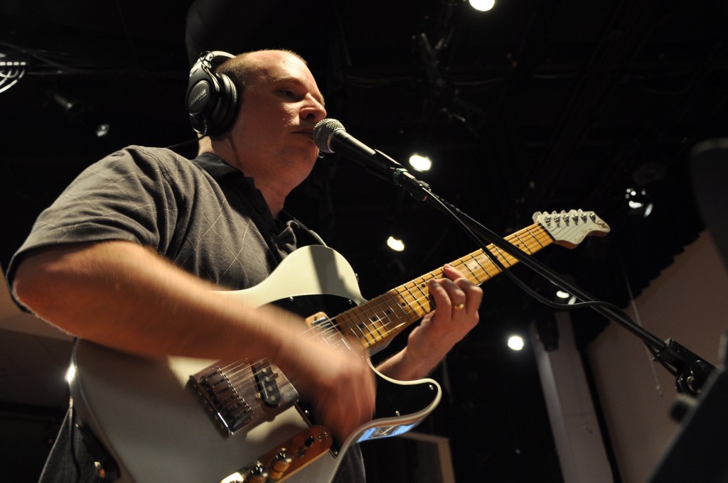 Steve Krenz playing electirc guitar